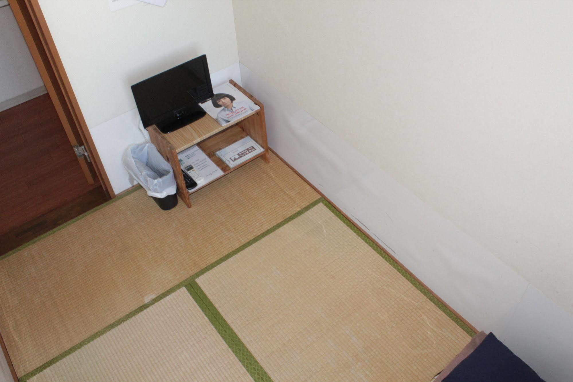 Aizuya Inn Tokió Kültér fotó